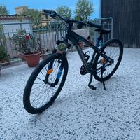 Bicicletta Rockrider st100