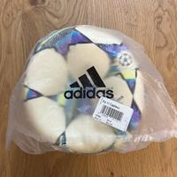 Adidas - Pallone da calcio UEFA Champions 2011-12