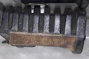 Pedana poggia piedi sx moto cagiva aletta oro 125