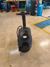 lavapavimenti professionale