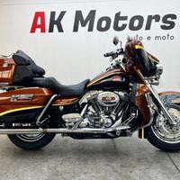 HARLEY-DAVIDSON FLHTCUSE Screamin' Eagle Ultra C