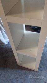 libreria colonna Ikea