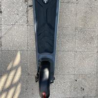 Monopattino elettrico Maserati