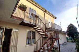 PORZIONE DI BIFAMILIARE A TEOLO