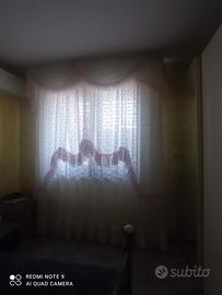 tenda della sposa,in pizzo francese euro 300