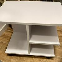 Tavolino porta oggetti