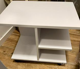 Tavolino porta oggetti