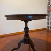 Tavolo sorrentino antico