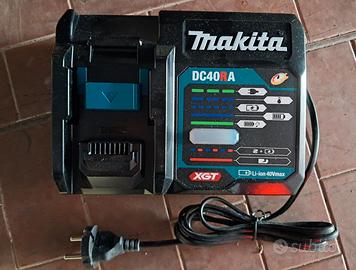 Caricabatterie MAKITA DC40A
