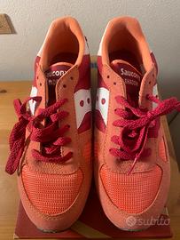Saucony Shadow