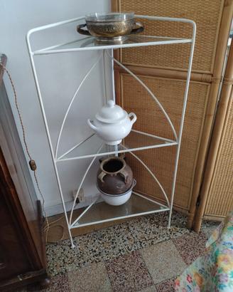 angoliera in ferro battuto bianco e vetro 