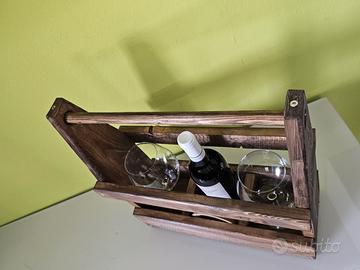 cassetta vino in legno prodotto artigianale.