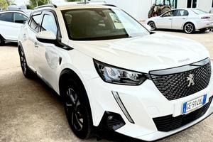 Peugeot 2008 BlueHDi 130 S&S EAT8 GT