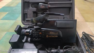 VIDEOCAMERA HITACHI VM3380E(AV)