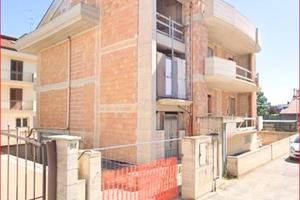 palazzo-altamura-zona-nuova-via-selva