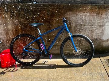 bici Mountain Bike MTB Btwin Blu