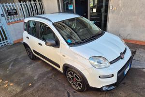 Fiat Panda 1.0 Sport 2022 testata bruciata