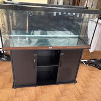 Acquario juwel 200lt
