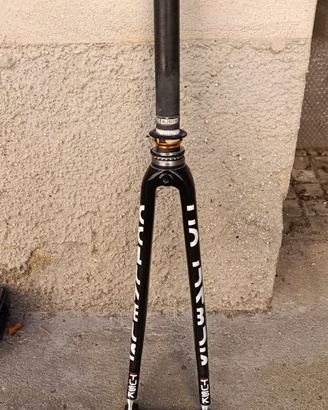 Forcella bici in carbonio Columbus