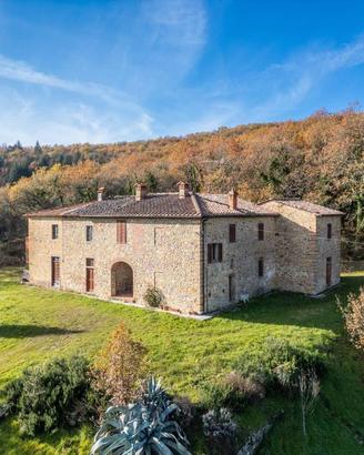 rustico con molto potenziale