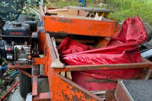 Cernitrice a motore motore nuovo 200 defogliatrici