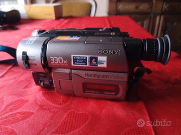 Videocamera Sony Handycam Vision CCDTRV46E PAL