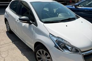 Peugeot 208 1.5 bluehdi 100cv