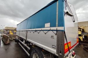 Rimorchio trasporto merci