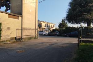 CAPANNONE A ROVELLASCA