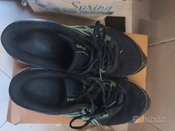 Scarpe da corsa Asics nero e verdi 42.5