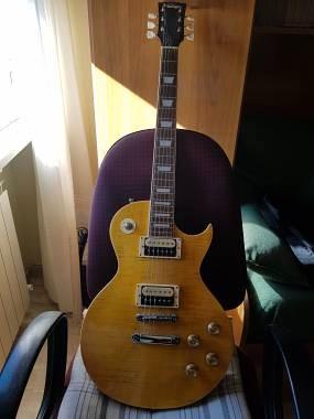 Vintage V100 AFD Paradise 1a serie con pickup Tesl