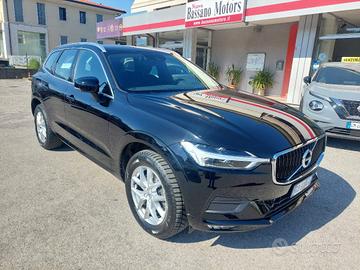 VOLVO XC60 B4 (d) AWD Geartronic Momentum Pro PR