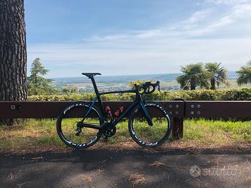 Bici da corsa in carbonio