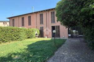 3 LOCALI A RONCO BRIANTINO