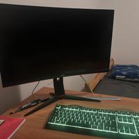 Monitor Curvo