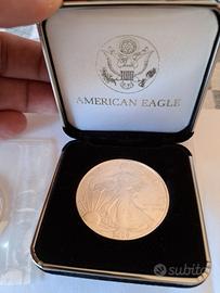 USA SILVER EAGLE ONCIA ARGENTO PURA CON COFANETTO
