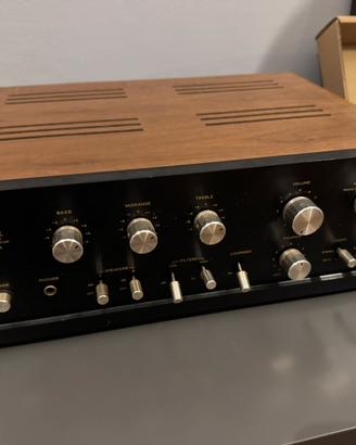 Sansui AU-555A amplificatore