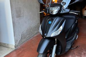 Piaggio Medley 150 Sport