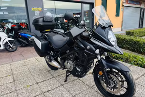 SUZUKI V-Strom 650 TUTTO INCLUSO ANCHE PASSAGGIO