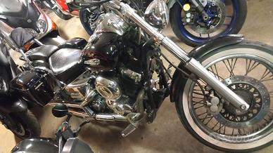 Yamaha XVS 650 Drag Star Custom * Valigie