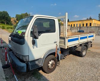 Nissan Cabstar 35.10 TL35 Ribaltabile Trilaterale
