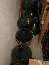 Damigiane varie dimensioni