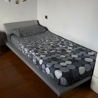 Letto singolo in ecopelle grigia con materasso