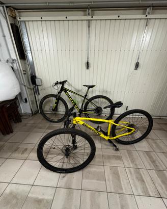 2 bici mtb a 800 tutte e due
