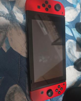 Nintendo Switch usata con borsa, custodia e gioco