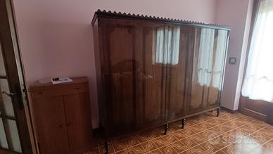 armadio vintage con specchio e cassetti H184 L 250