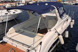 Barca Manò Marine 22.52 Cabin DIESEL 225 cavalli