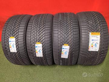 295 35 23 Gomme Invernali 2025 Nuove Audi RS Q8