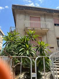 Appartamento in villa , corso Savoia 87 Rosolini