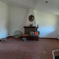 Altofonte luminoso 5 vani in villa rivedere tetti